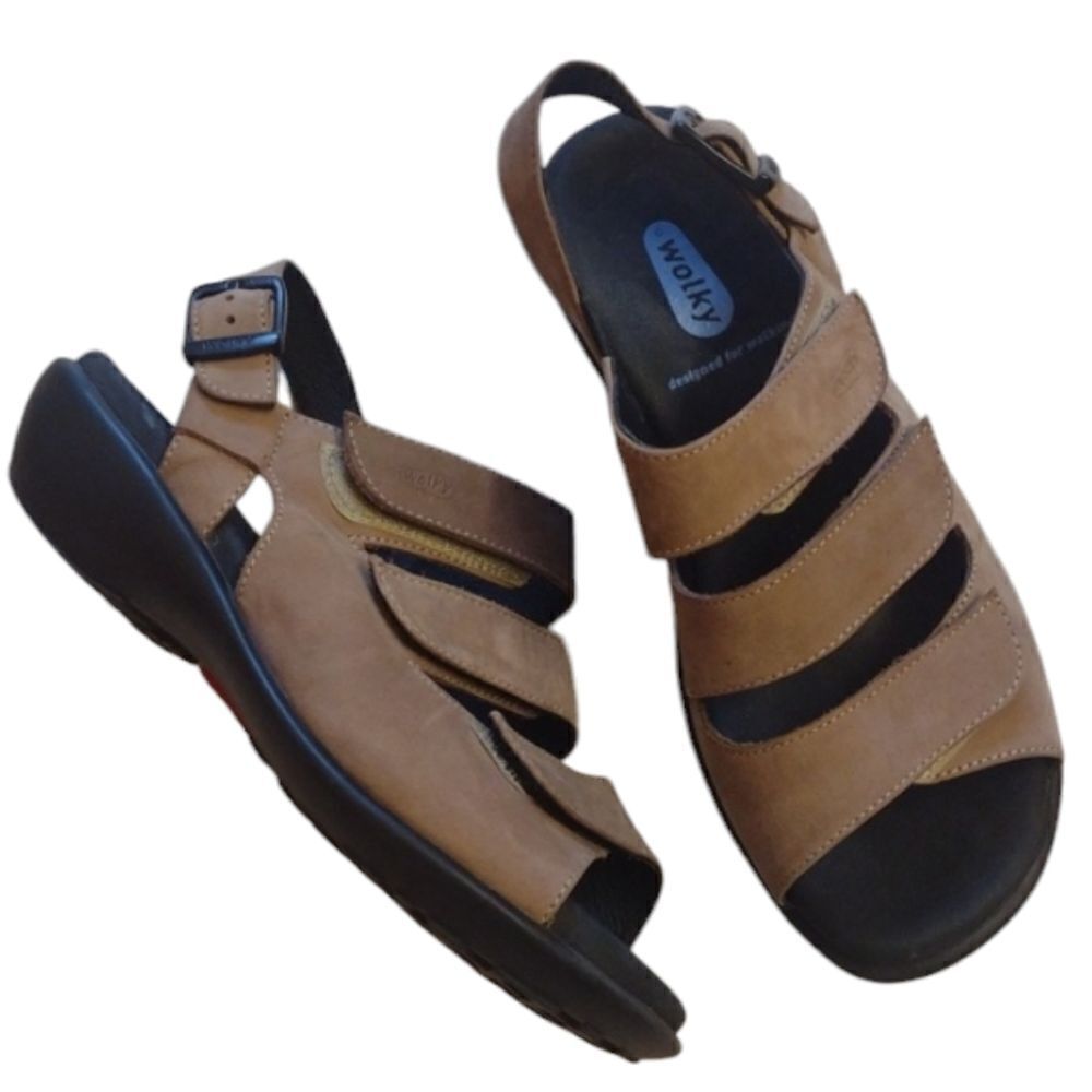 Wolky Tan Comfort Sandal Strappy Leather size 6.5
